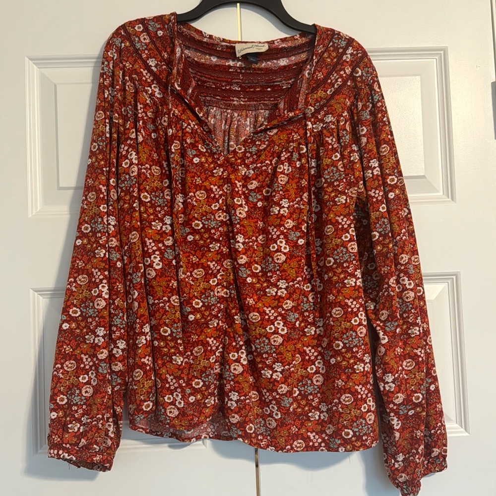 Universal Thread Floral Top